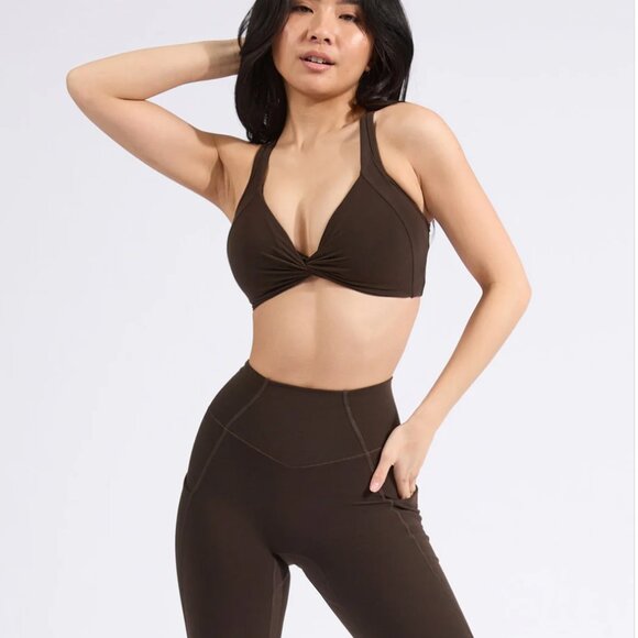 BuffBunny Twisted Curve Sports Bra In Cold Brew - Picture 1 of 4